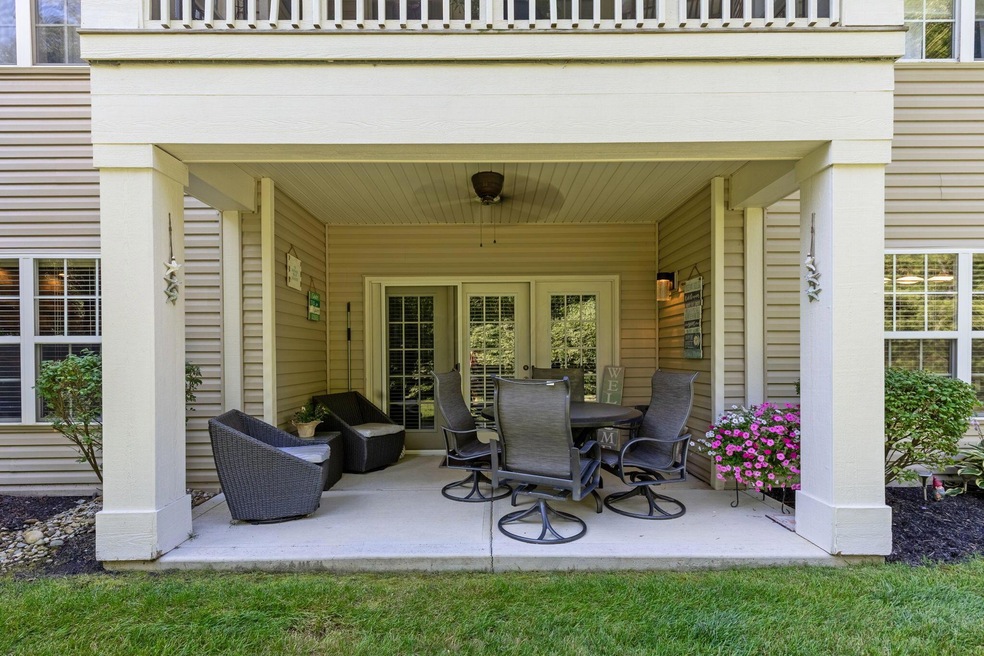 7-web-or-mls-9144ScenicViewCircleExt_Hom