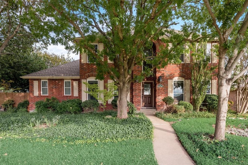 114 N Westgate Way, Wylie, TX 75098 - photo 1