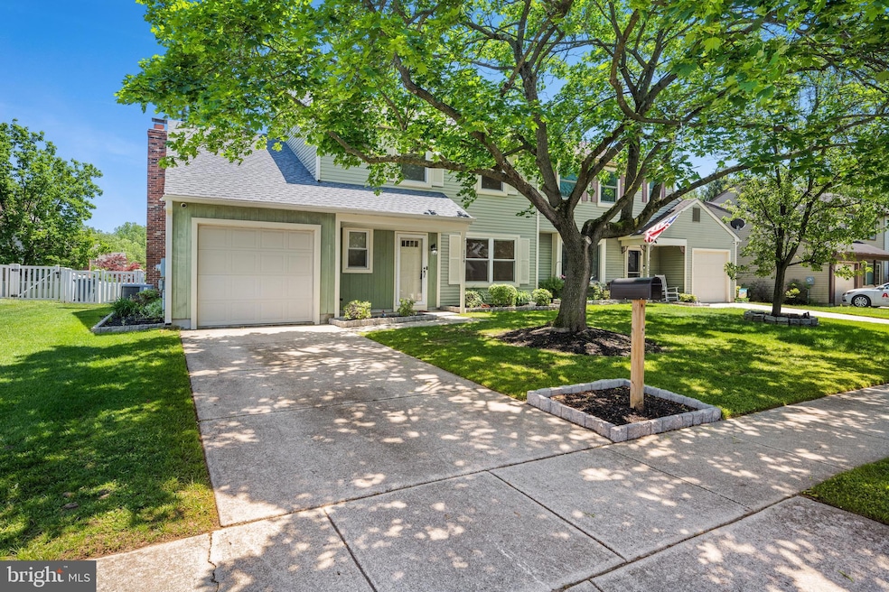 114 Burgundy Ct, Wenonah, NJ 08090 - photo 1