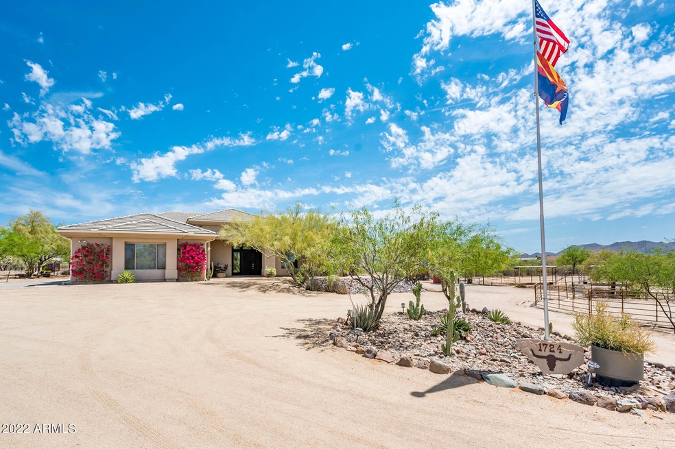1724 E Maddock Rd - MLS-6