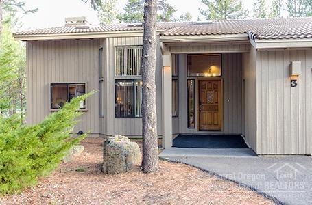 17960 Awbrey Ln, Sunriver, OR 97707 - photo 1
