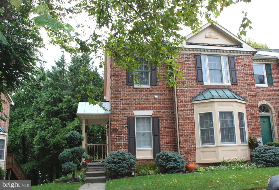 2826 Quarry Heights Way, Baltimore, MD 21209 - photo 1