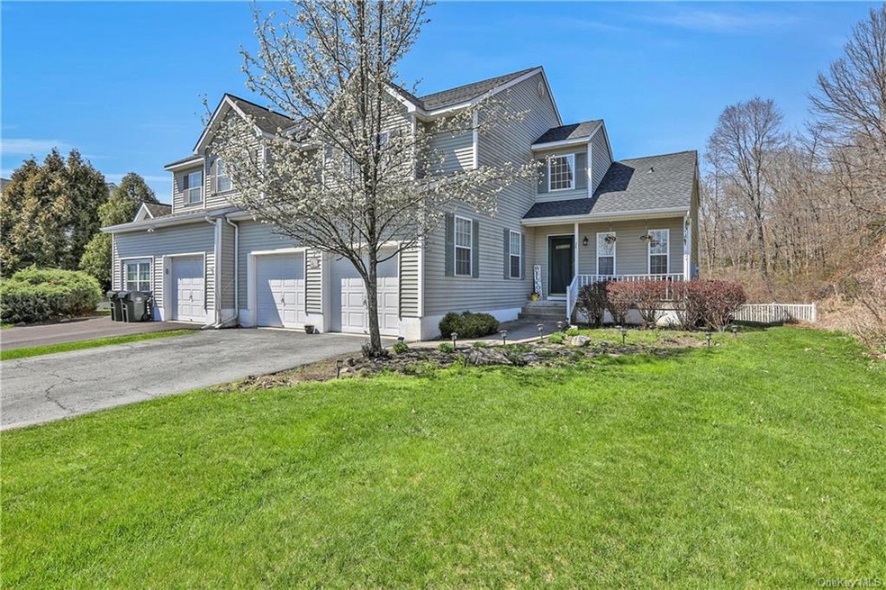 24 Waterford Cir, Washingtonville, NY 10992 - photo 1