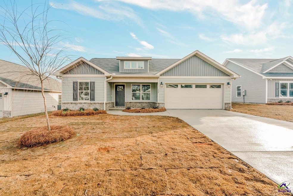 138 Red Tail Cir, Powersville, GA 31008 - photo 1