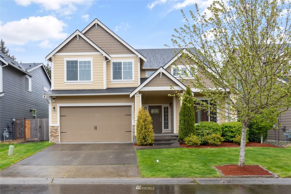 15562 Chad Dr SE, Yelm, WA 98597 - photo 1