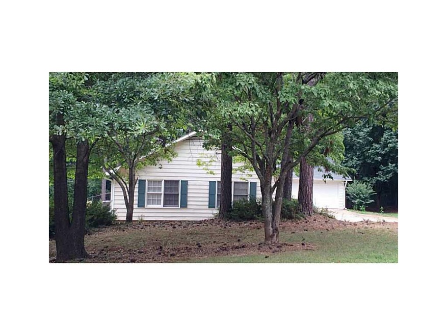 2081 Shadowood Dr, Marietta, GA 30066 - photo 1