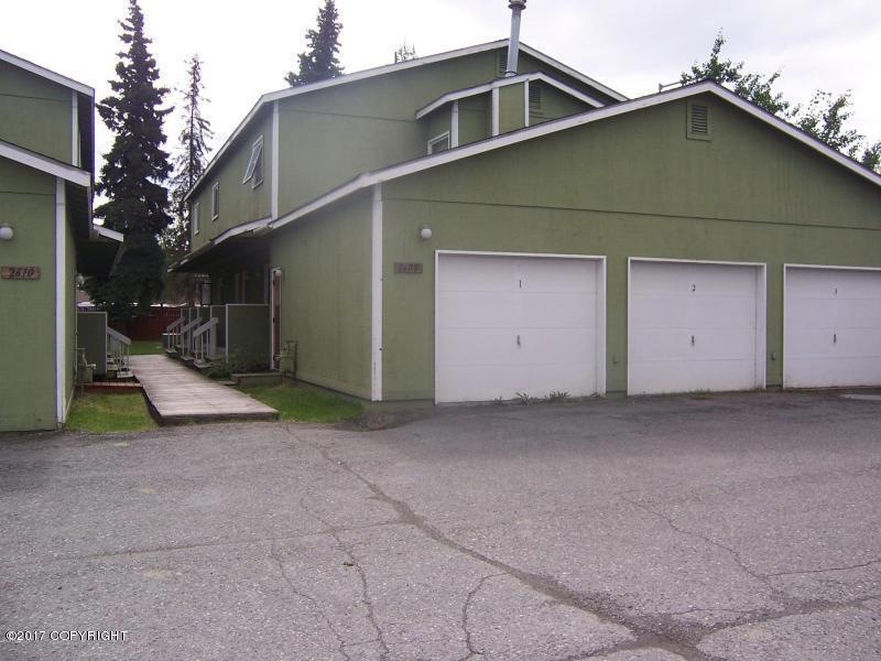 2600 E 80th # 3 - Gar