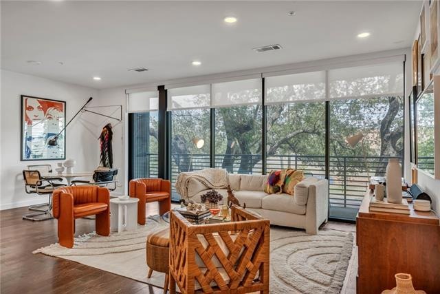 Spectacular custom-designed condo in Bouldin Creek
