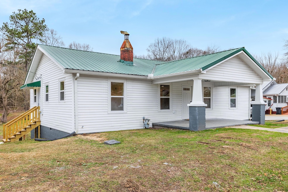 2025_01_January_1066_East_Villanow_St_00