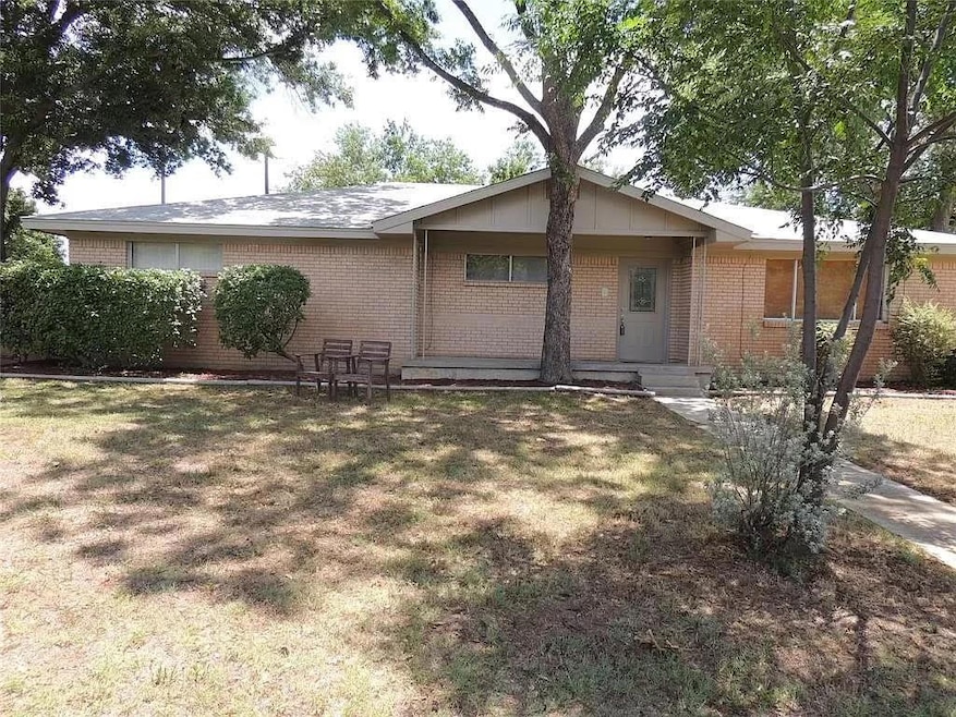 920 S Carroll Ave, Southlake, TX 76092 - photo 1