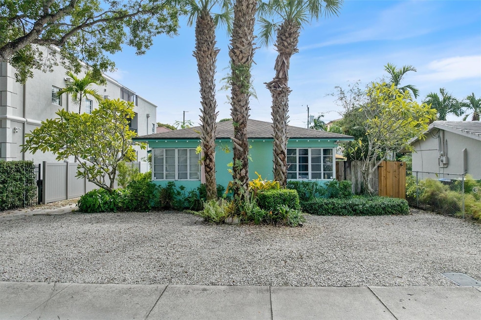 1308 NE 2nd St, Fort Lauderdale, FL 33301 - photo 1