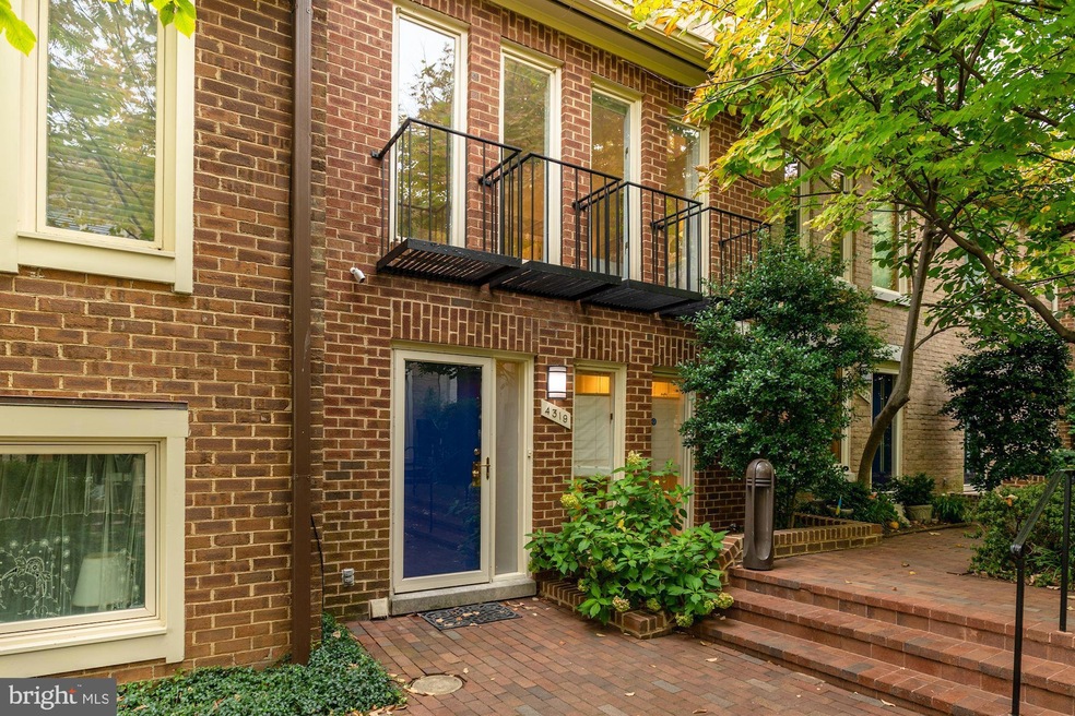 Sold $1,100,000 • Co-Listing Agent