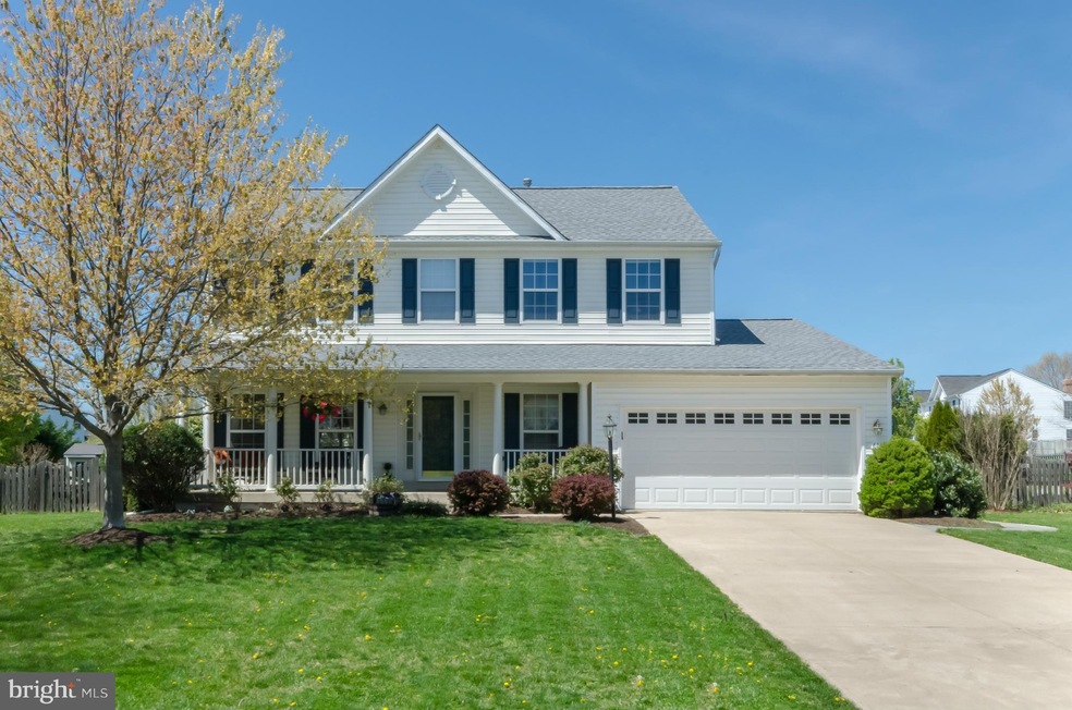 613 Wooden Bridge Dr, Purcellville, VA 20132 - photo 1