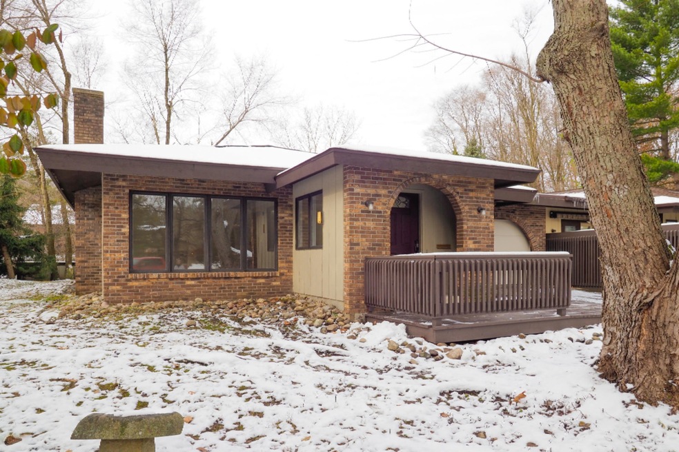 4020 Old Field Trail-101