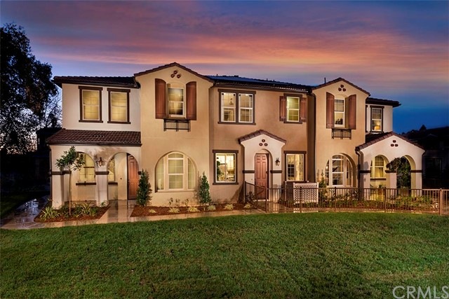 Oak Creek Exterior