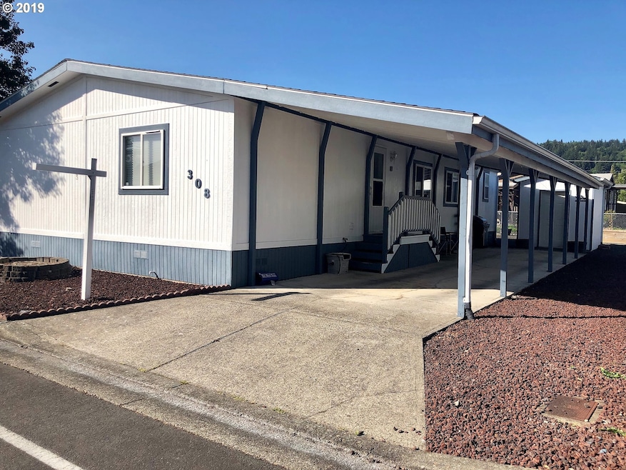 308 Pheasant Ln, Longview, WA 98632 - photo 1