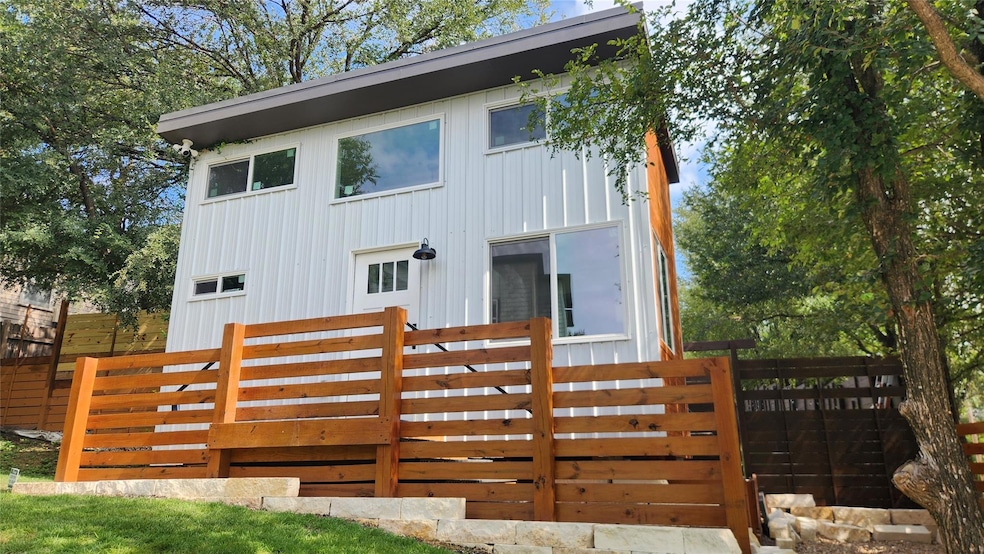 For Sale $273,000 • Co-Listing Agent