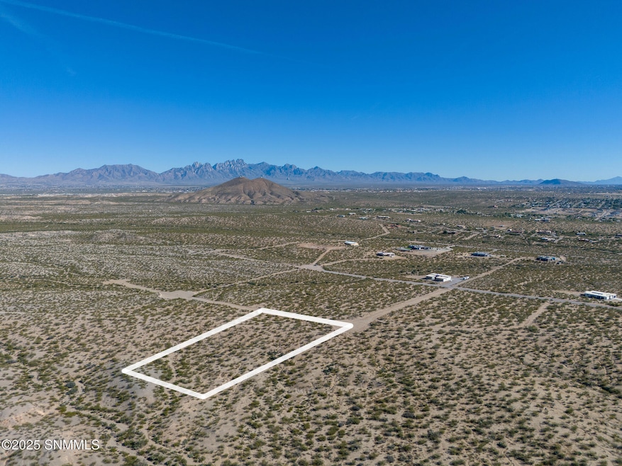 2295 Eclipse Rd unit Lot 13, Las Cruces, NM 88012 - photo 1