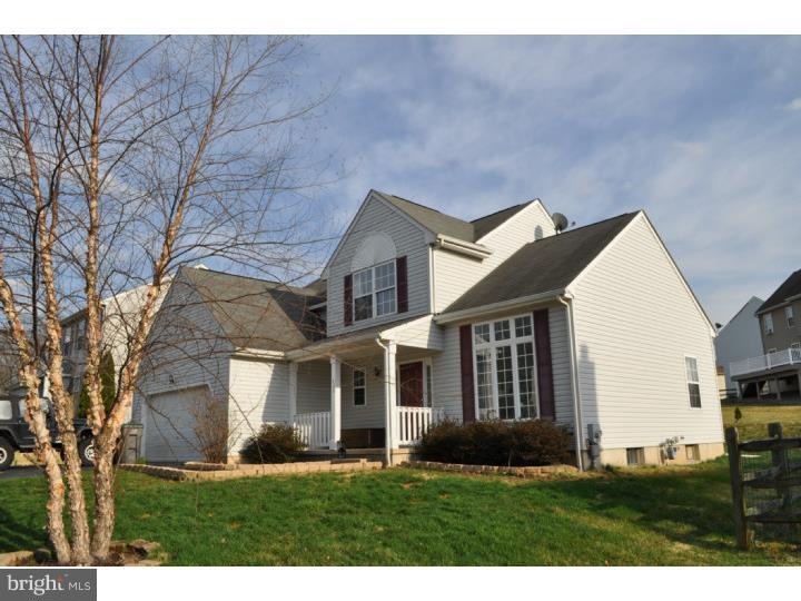 623 Slate Dr, Newark, DE 19702 - photo 1