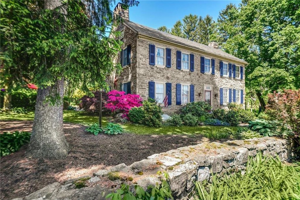 4910 Kings Hwy N, Emmaus, PA 18049 - photo 1