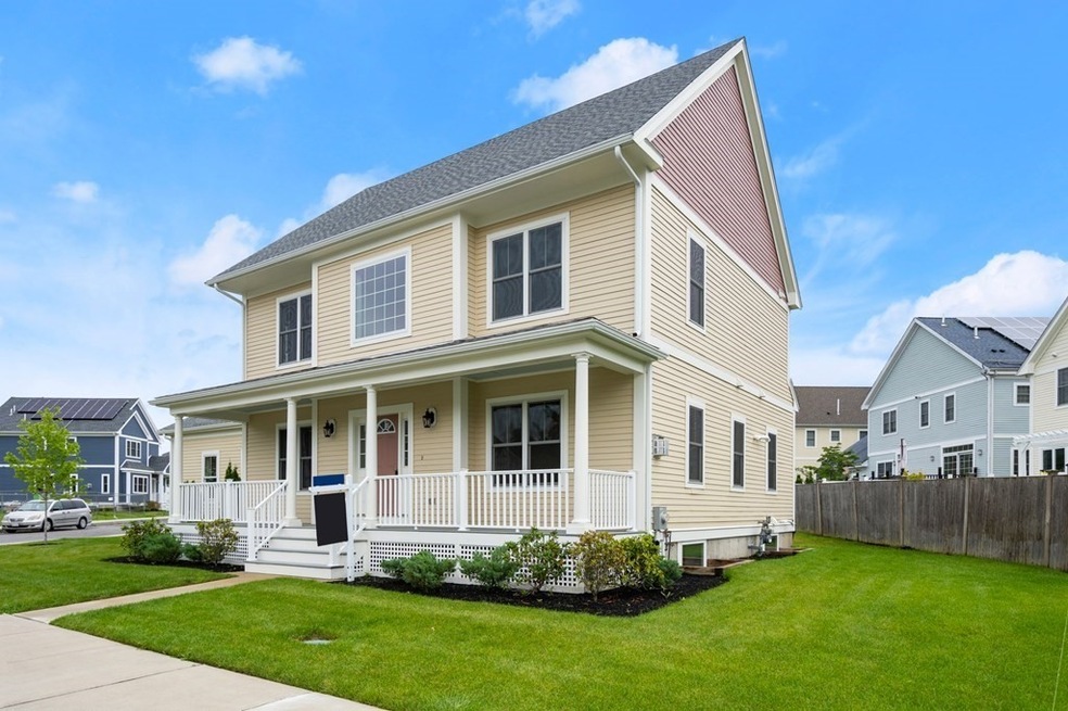 40 Senator Bolling Cir, Boston, MA 02124 - photo 1