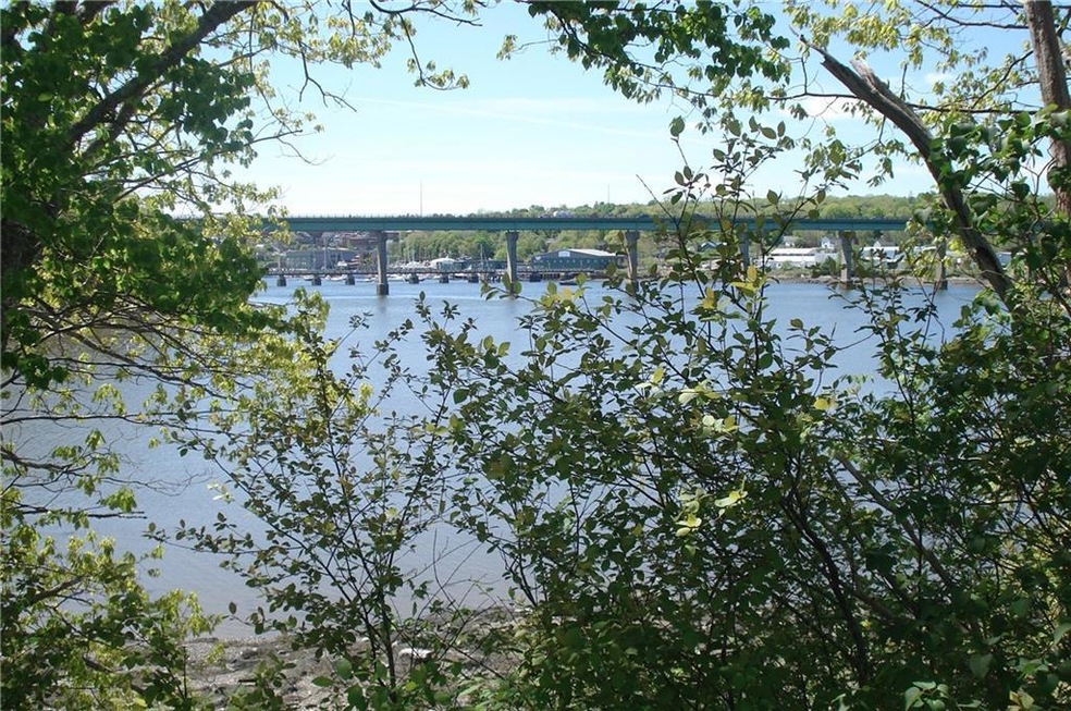 10 & 12 Sea Breeze Ln, Belfast, ME 04915 - photo 1