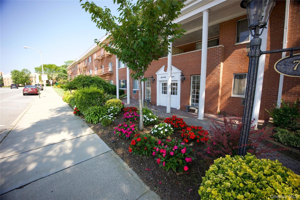 For Rent $2,400/month • Co-Listing Agent