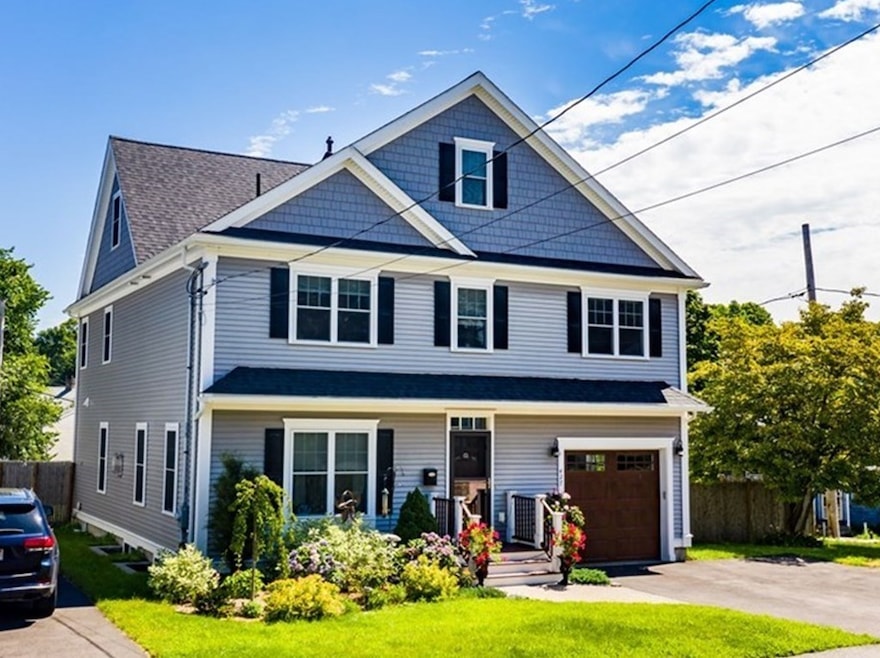 427 Lincoln St, Waltham, MA 02451 - photo 1