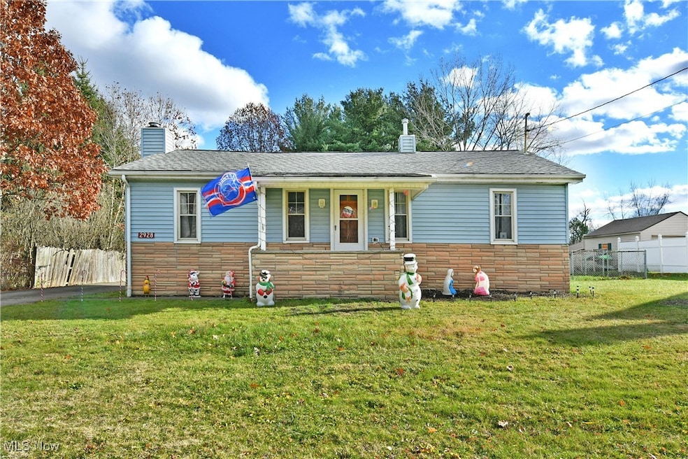 2928 W Liberty St, Girard, OH 44420 - photo 1