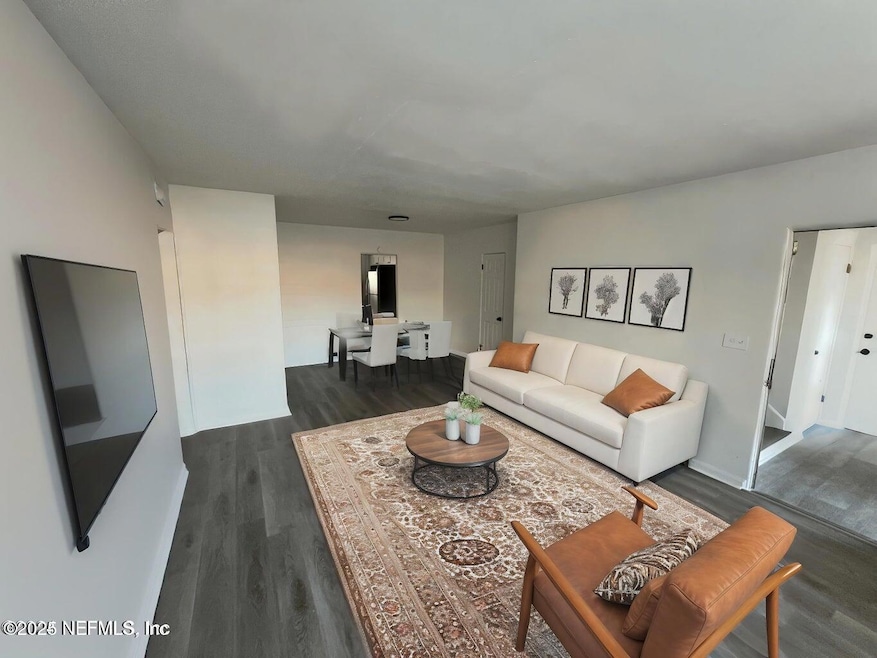 For Rent $1,200/month
