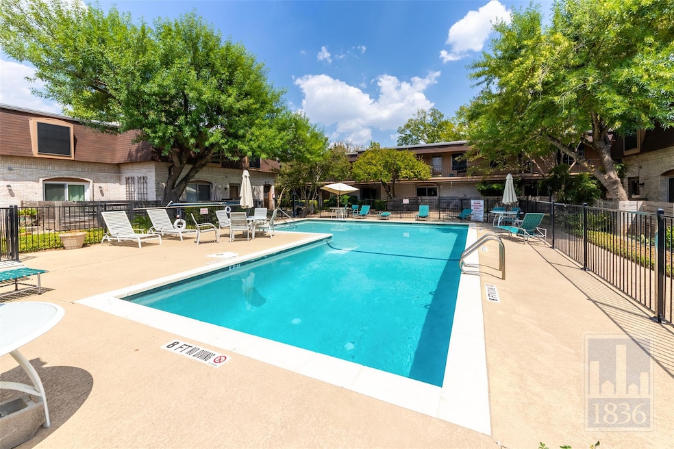 7801 Shoal Creek Blvd unit 256, Austin, TX 78757 - photo 1