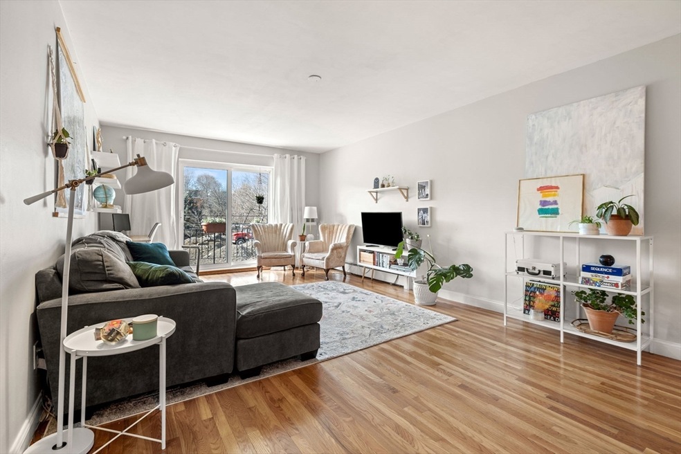 48 Coffey St unit 7C, Dorchester, MA 02122 - photo 1