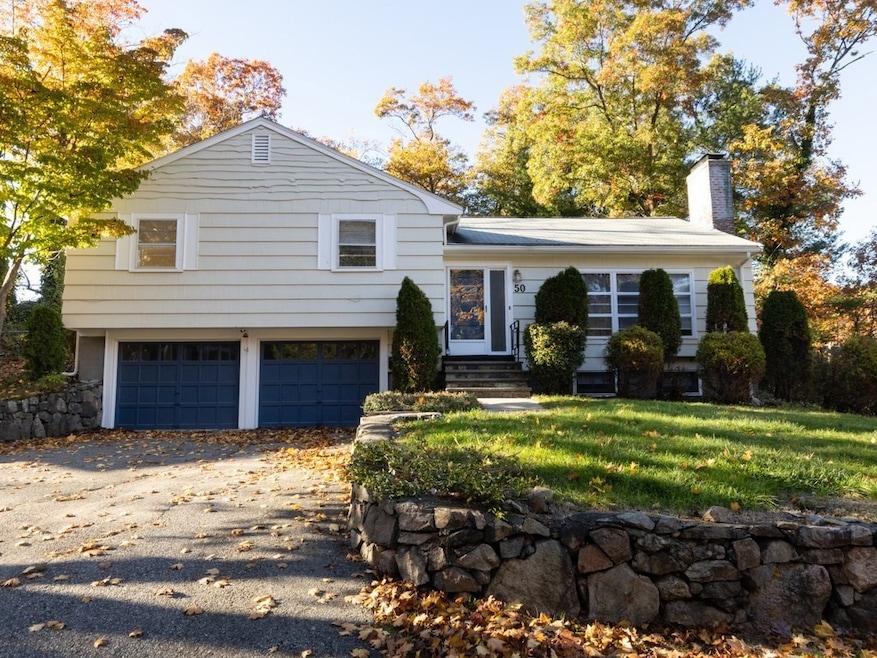 50 Crown Ridge Rd, Wellesley, MA 02482 - photo 1
