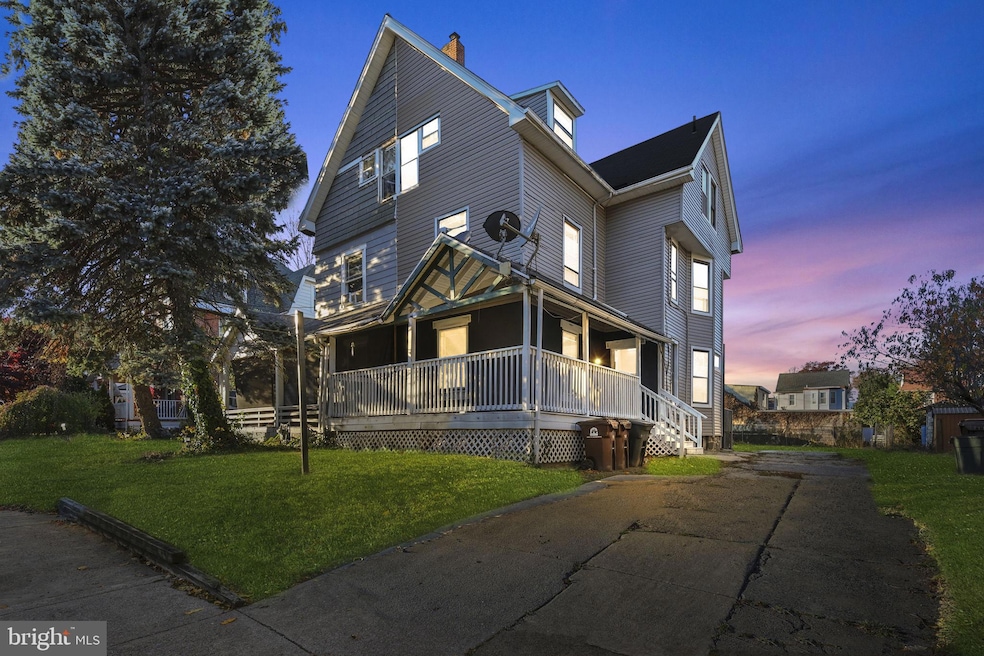 37 E Stratford Ave, Lansdowne, PA 19050 - photo 1