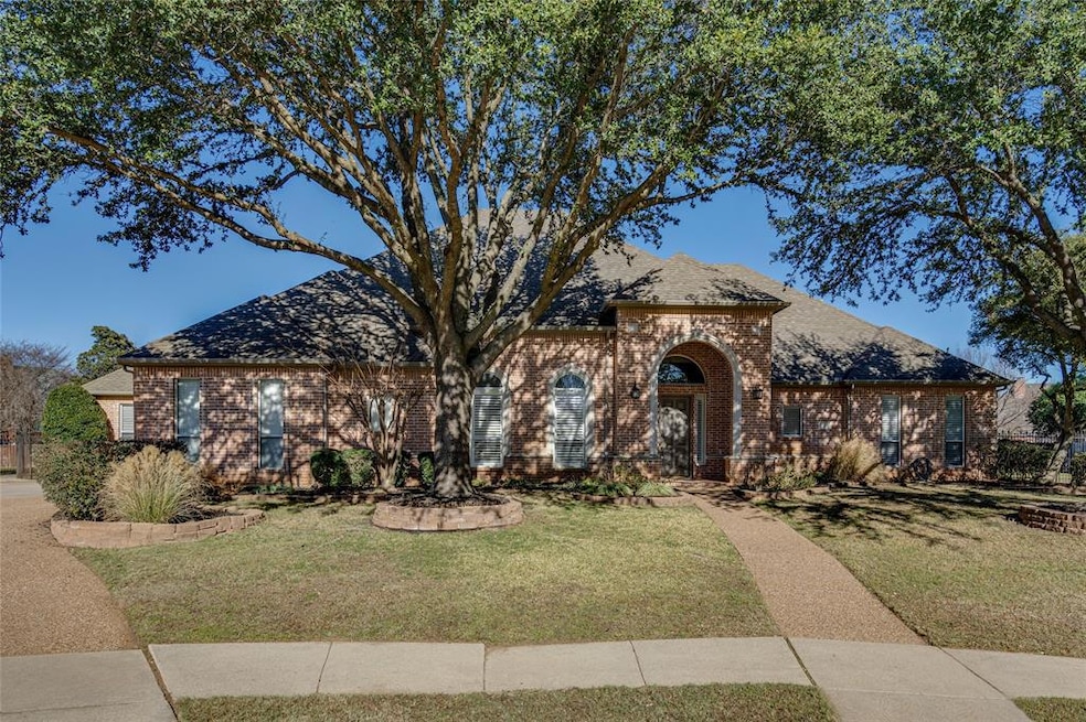 1901 Newport Ct, Southlake, TX 76092 - photo 1