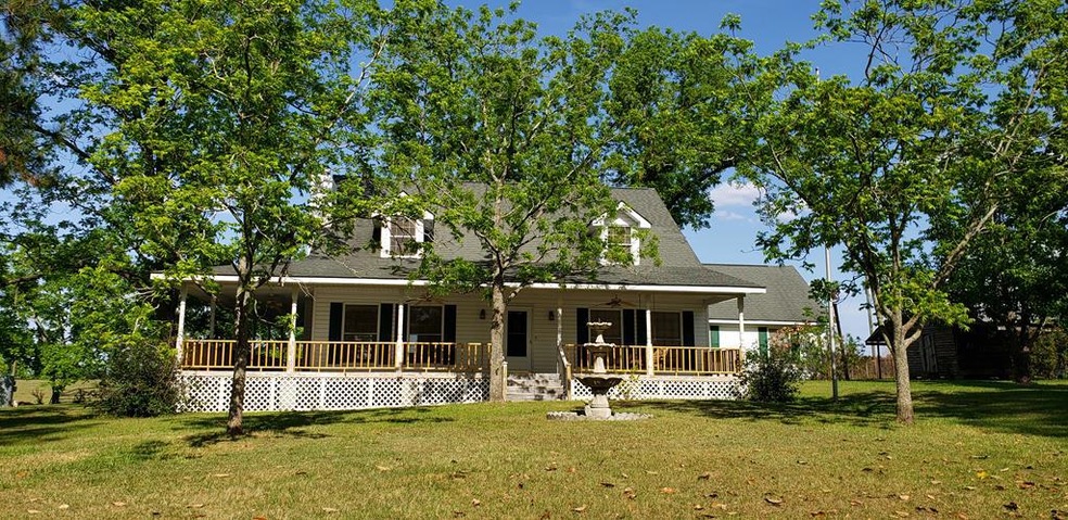 1054 Squire Rd, Ambrose, GA 31512 - photo 1