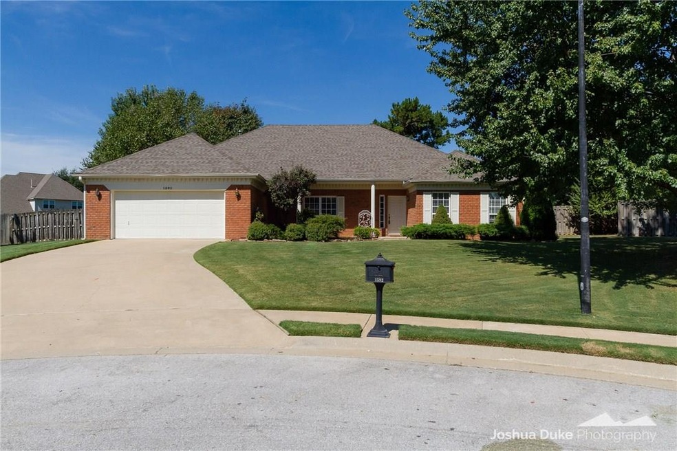 1592 London Terrace, Springdale, AR 72764 - photo 1