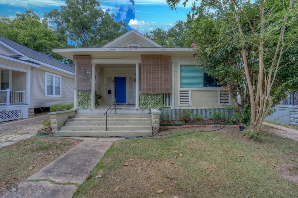 918 Fairview St, Shreveport, LA 71104 - photo 1