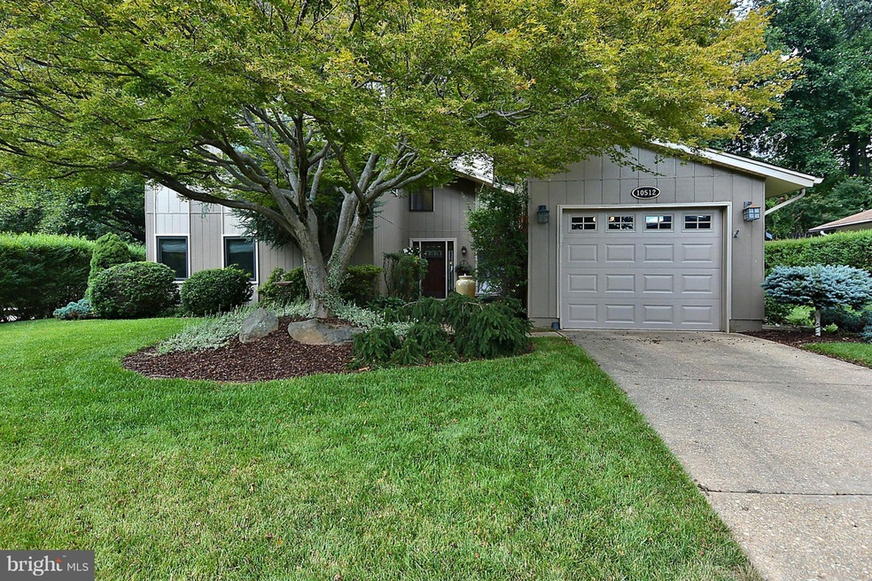 10512 Acacia Ln, Fairfax, VA 22032 - photo 1