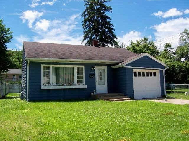 1804 Bush St, Red Wing, MN 55066 - photo 1