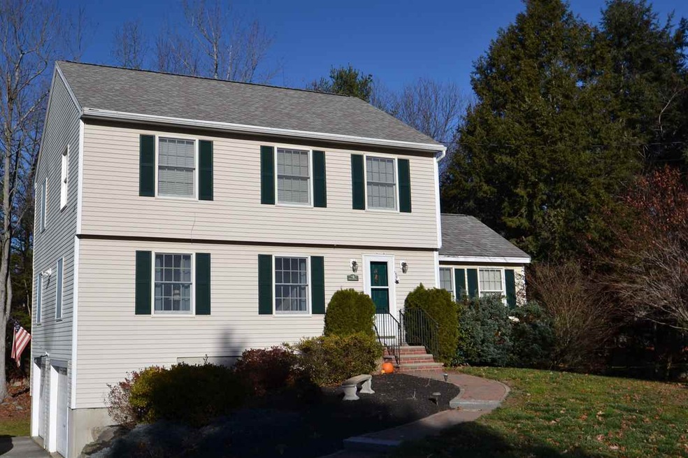 4 Kimball Way, Newmarket, NH 03857 - photo 1