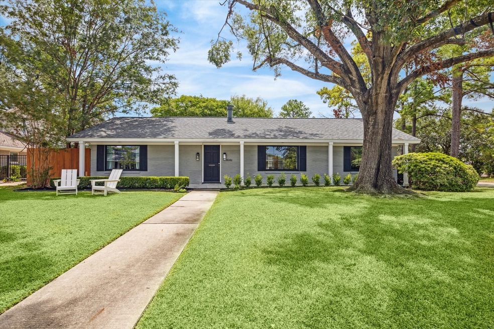 6261 Overbrook Ln, Houston, TX 77057 - photo 1