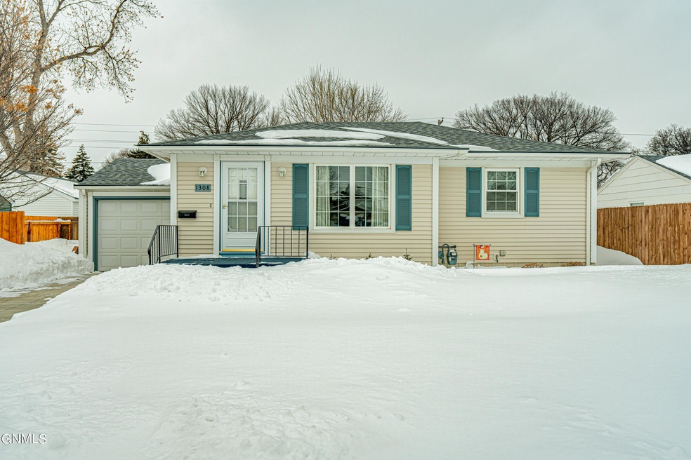 1308N12thSt_00049