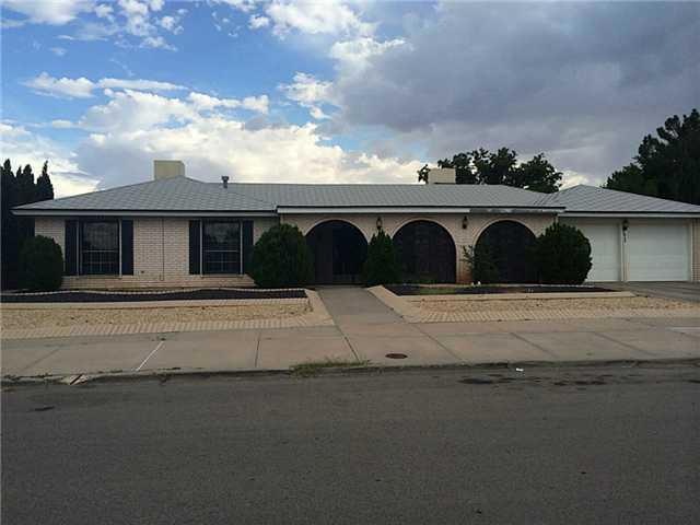 10432 Byway Dr, El Paso, TX 79935 - photo 1