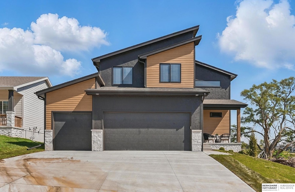 Sold $499,500 • Co-Listing Agent