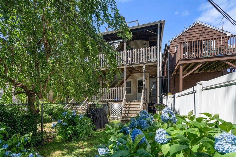 619 E 5th St unit 1, Boston, MA 02127 - photo 1