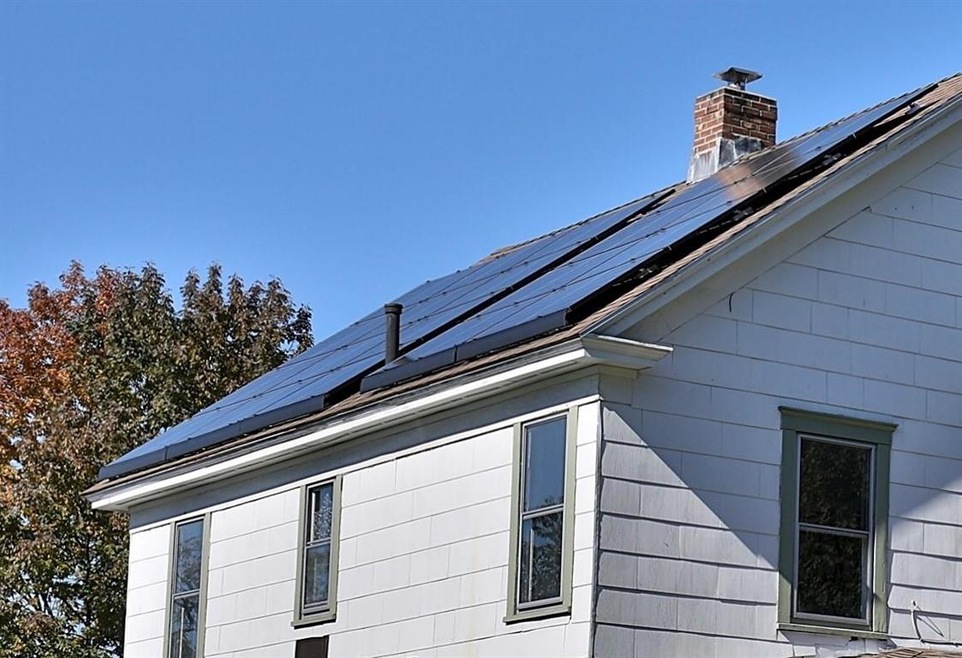 7 Porter St, Rutland, VT 05701 - photo 1