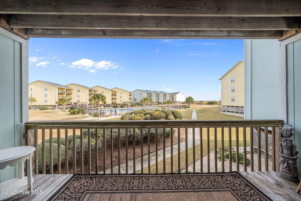 918 N New River Dr unit 314, Surf City, NC 28445 - photo 1
