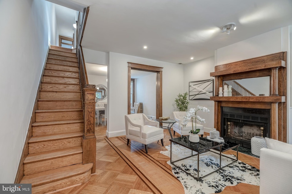 611 4th St NE, Washington, DC 20002 - photo 1