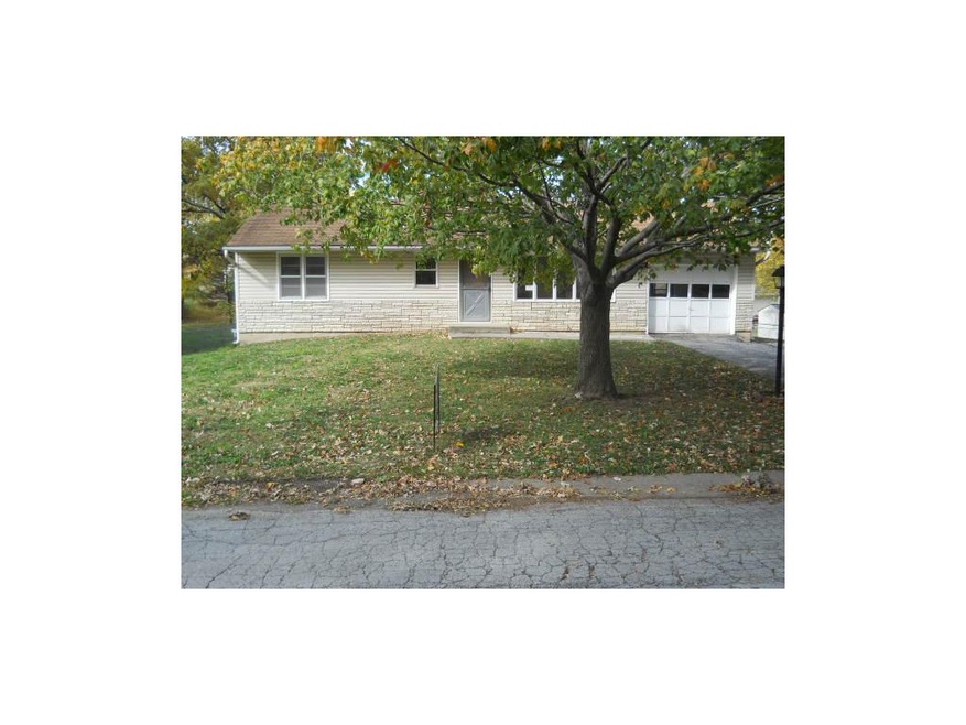 Front, 504 Hawthorne